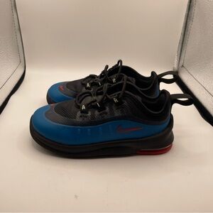 Nike Airmax Axis Kids' Black and Blue Sneakers size 8C